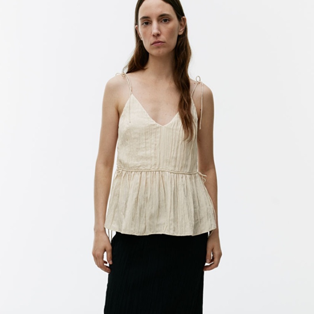 Arket tank size 36